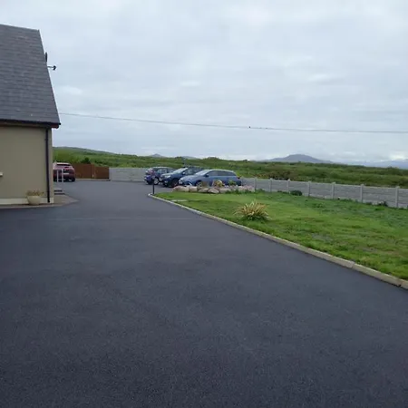 Stunning 1-bed Valentia Island *